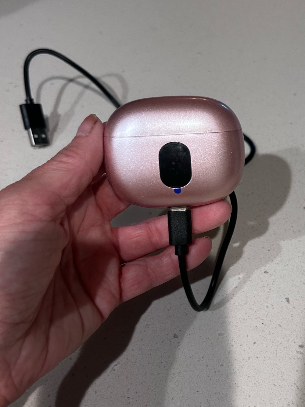 Rose Gold Wireless Earbuds Charging Case